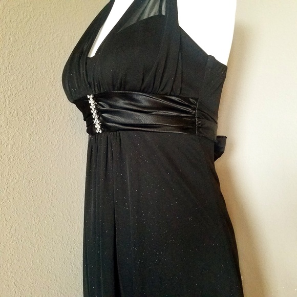 Black Shimmer Formal Halter Dress - Picture 3 of 6